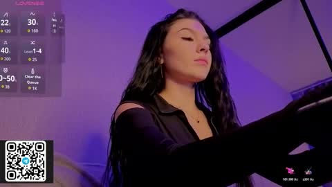 Snapshot of kara_life chatting on 14, 11, 2025 kara_life online show from 14, 11, 2025