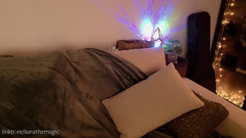 Snapshot of karathemagic chatting on 2, 2, 2025 I am here around 5am GMT karathemagic online show from 2, 2, 2025
