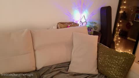 Snapshot of karathemagic chatting on 16, 2, 2025 I am here around 5am GMT karathemagic online show from 16, 2, 2025
