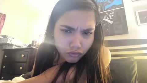 Kare Bear online show from 23, 12, 2024