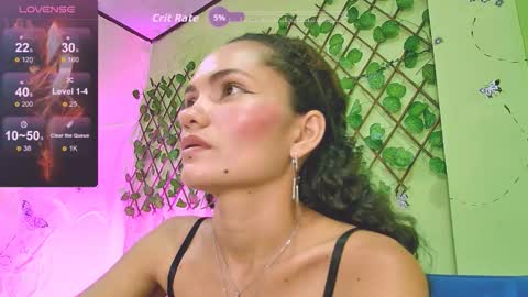 Snapshot of karen_ariass chatting on 23, 10, 2025 Karen online show from 23, 10, 2025