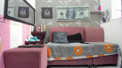 Snapshot of karenbis chatting on 14, 1, 2025 Karen online show from 14, 1, 2025