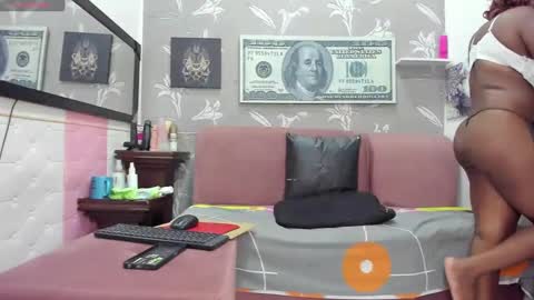 Snapshot of karenbis chatting on 30, 1, 2025 Karen online show from 30, 1, 2025