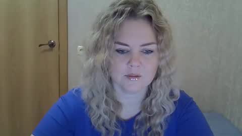 karennelsonx online show from 30, 11, 2025