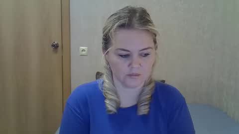 karennelsonx online show from 7, 5, 2026