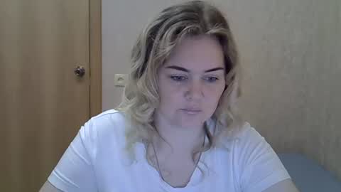 karennelsonx online show from 20, 6, 2026