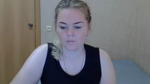karennelsonx online show from 23, 6, 2026