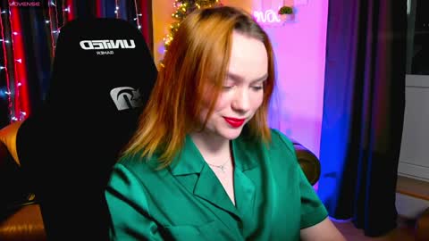 Karoline online show from 24, 12, 2024