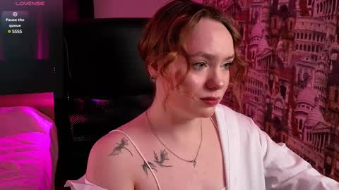 Karoline online show from 1, 3, 2025