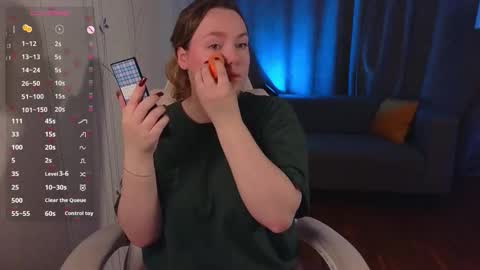 Karoline online show from 17, 10, 2025