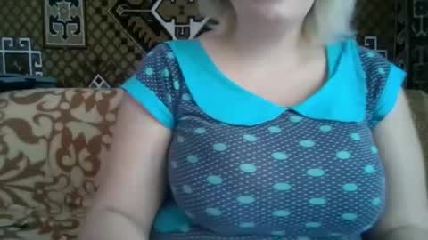 Karilina Hi online show from 12, 12, 2024