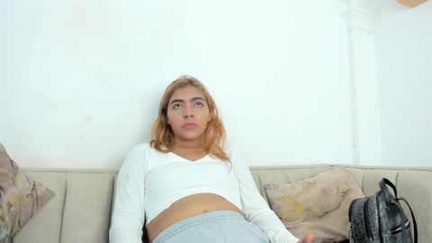 Kari  online show from 18, 11, 2025