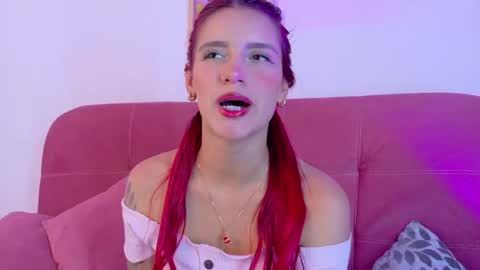 Snapshot of karina2smith chatting on 26, 4, 2026 karina online show from 26, 4, 2026