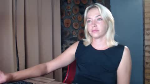 Snapshot of karina_fun chatting on 17, 9, 2025 karina online show from 17, 9, 2025