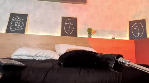 Snapshot of karina_gomez_18 chatting on 10, 4, 2026 Kari online show from 10, 4, 2026