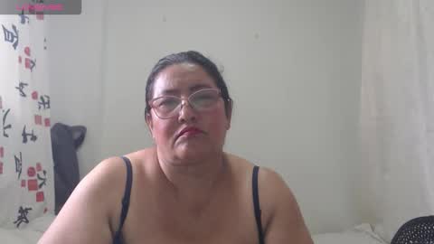 Snapshot of karina_turbay chatting on 8, 11, 2025 Karina online show from 8, 11, 2025