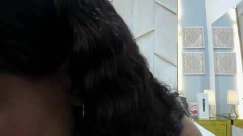 karinaacox online show from 19, 4, 2026