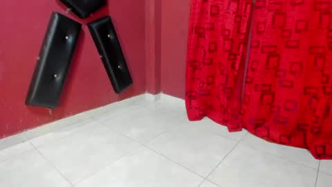 Snapshot of karinasimonz chatting on 10, 4, 2026 KarinaSimonz online show from 10, 4, 2026