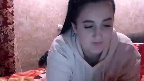 karinkabrunetka2 online show from 26, 1, 2025