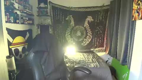 Snapshot of kariozzz chatting on 27, 6, 2026 call me kai 3 online show from 27, 6, 2026