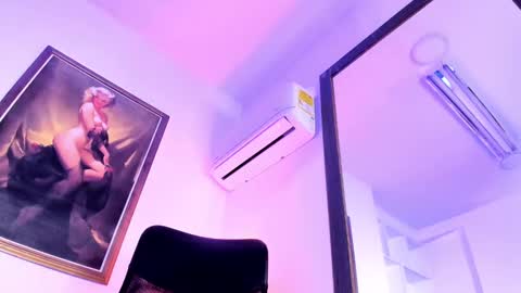 Snapshot of karla_gonzaless chatting on 13, 2, 2025 Karla Gonzaless online show from 13, 2, 2025