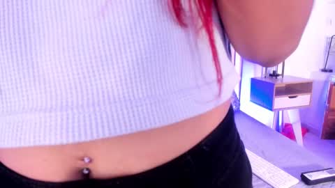 Snapshot of karla_gonzaless chatting on 3, 3, 2025 Karla Gonzaless online show from 3, 3, 2025