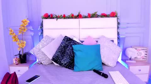 Snapshot of karla_gonzaless chatting on 11, 3, 2025 Karla Gonzaless online show from 11, 3, 2025