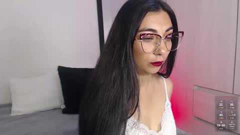 Karla  online show from 8, 11, 2025