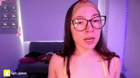 Snapshot of karla_honey_ chatting on 27, 10, 2025 Karla online show from 27, 10, 2025