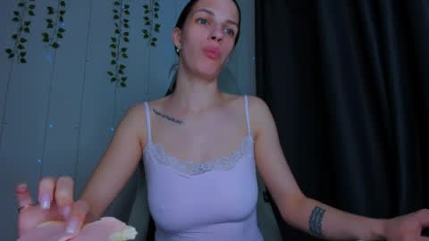 karla_lim online show from 17, 5, 2026