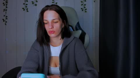 karla_lim online show from 18, 5, 2026