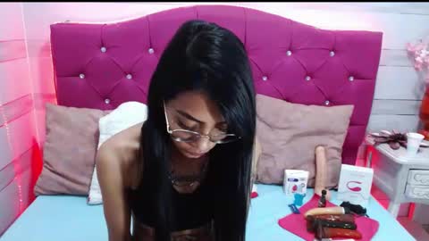 Snapshot of karla_slutskinny chatting on 26, 2, 2025 karla_slutskinny online show from 26, 2, 2025
