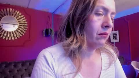 carla  online show from 20, 11, 2025