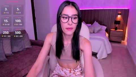 Karlaa  online show from 10, 9, 2025