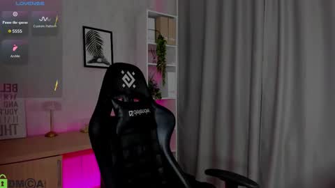 karlenegriess online show from 1, 3, 2026