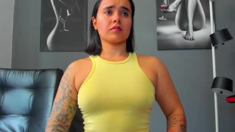   online show from 19, 11, 2025