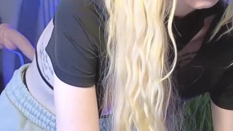 Julia online show from 18, 5, 2026