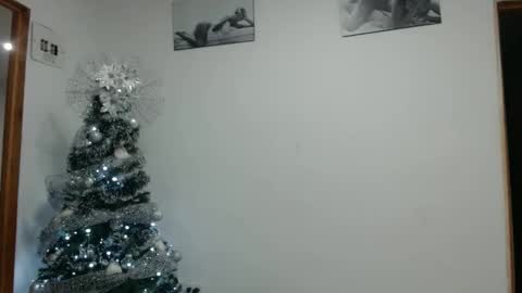 karol28g online show from 3, 12, 2024