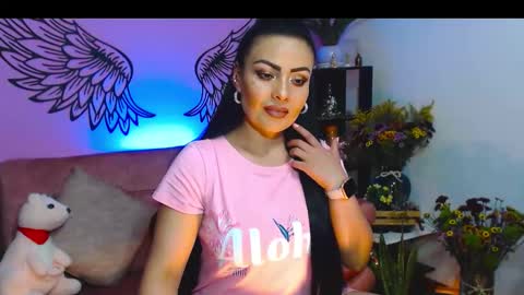 Karol Kenedy online show from 10, 9, 2025