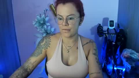 Snapshot of karol_milf__ chatting on 1, 12, 2024 kAROL MILF online show from 1, 12, 2024