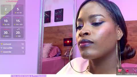 KAROL SCOTT online show from 8, 3, 2025