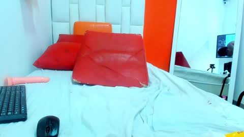 Snapshot of karol_sexy6 chatting on 6, 2, 2025 Karolina online show from 6, 2, 2025