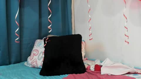 karol_w10 online show from 13, 2, 2025