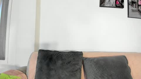 Snapshot of karol_w10 chatting on 1, 4, 2026 karol_w10 online show from 1, 4, 2026