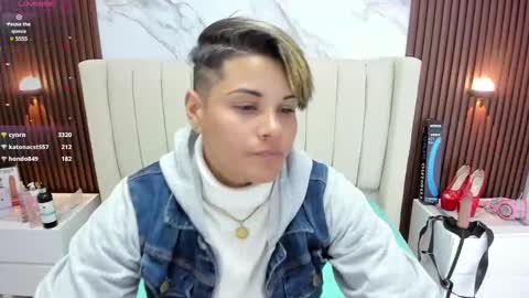 Karol and Luna online show from 17, 2, 2025