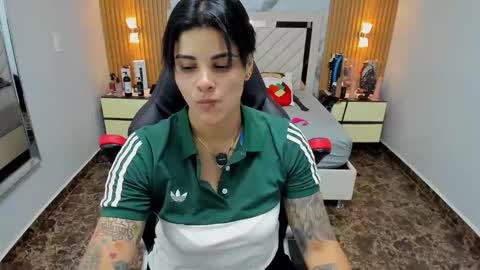 Karol and Luna online show from 19, 12, 2025
