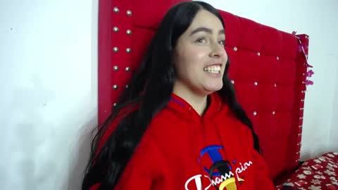 Snapshot of karolay_su chatting on 2, 1, 2025 ARIANNA online show from 2, 1, 2025