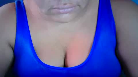karolbb online show from 16, 12, 2024
