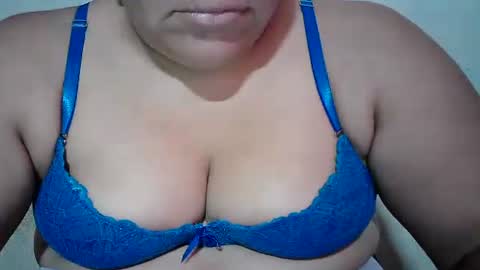 karolbb online show from 21, 12, 2024