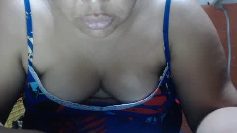 karolbb online show from 13, 1, 2025